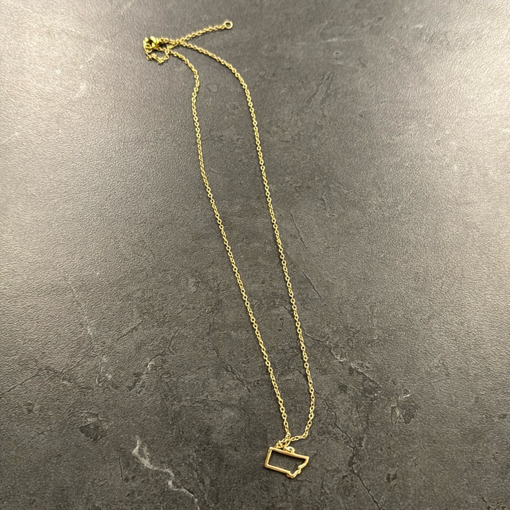 Montana charm necklace